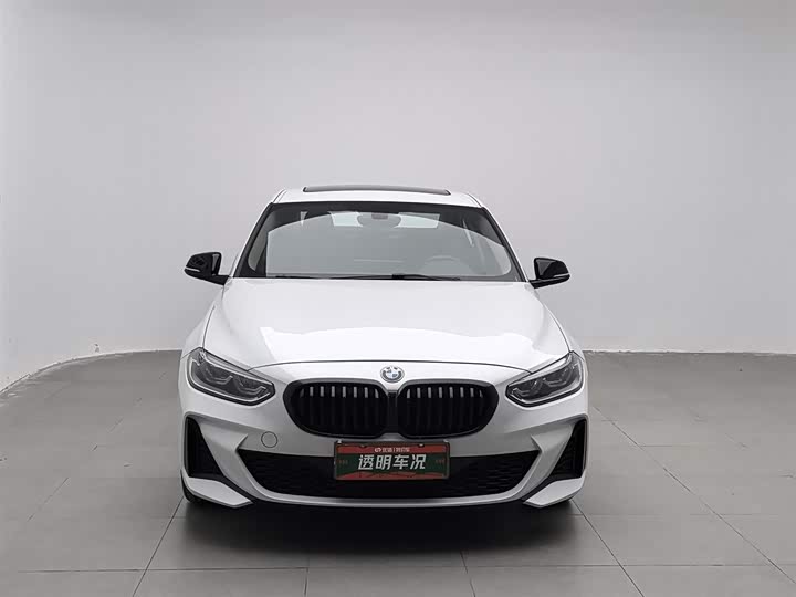 Фото 3 - BMW 1 Series