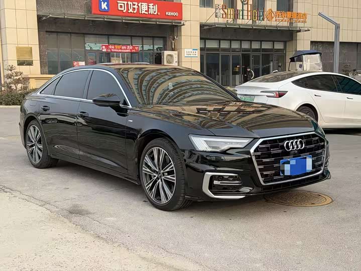 Фото 3 - Audi A6L