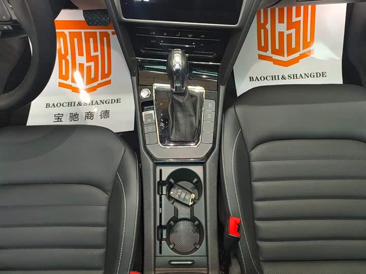 Фото 8 - Volkswagen Lamando L