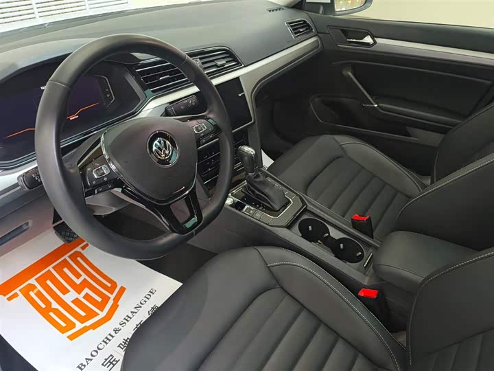 Фото 9 - Volkswagen Lamando L