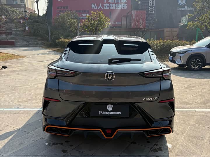 Фото 4 - Changan UNI-T