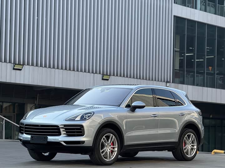 Фото 3 - Porsche Cayenne