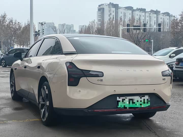 Фото 7 - XPeng Mona M03