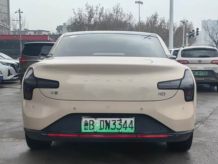 Фото 8 - XPeng Mona M03