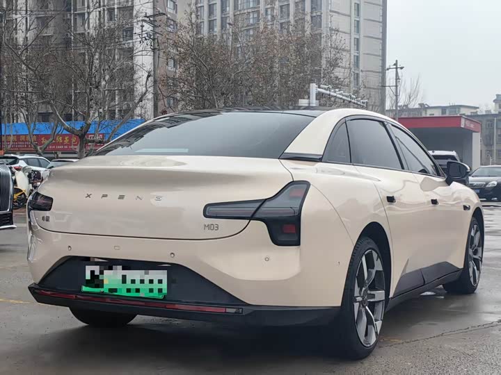 Фото 9 - XPeng Mona M03