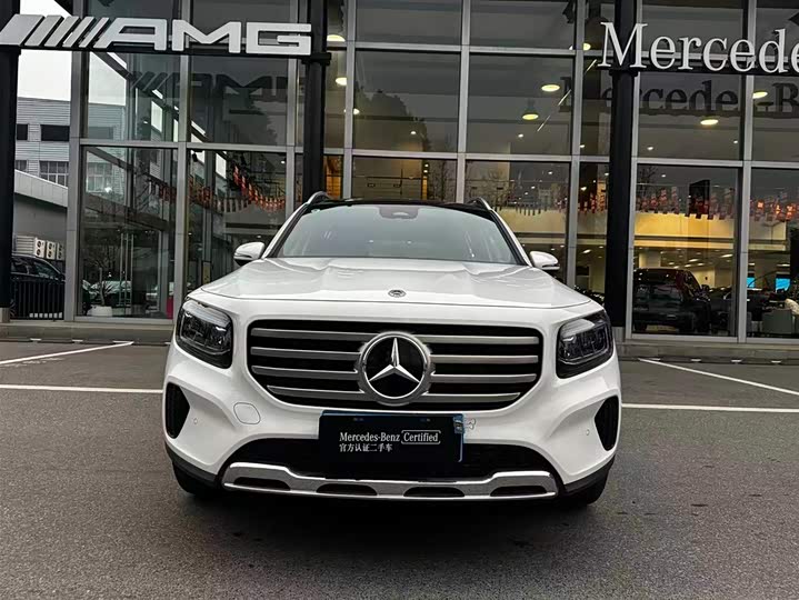 Фото 2 - Mercedes-Benz GLB-Class