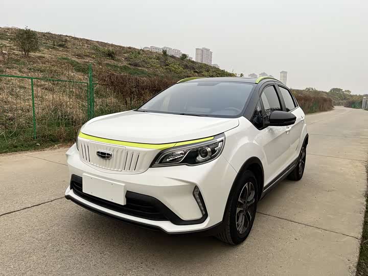 Фото 1 - Geely Geometry EX3