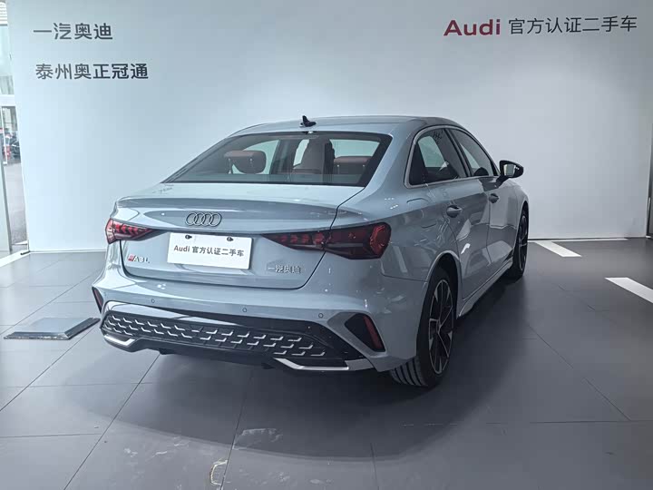 Фото 2 - Audi A3