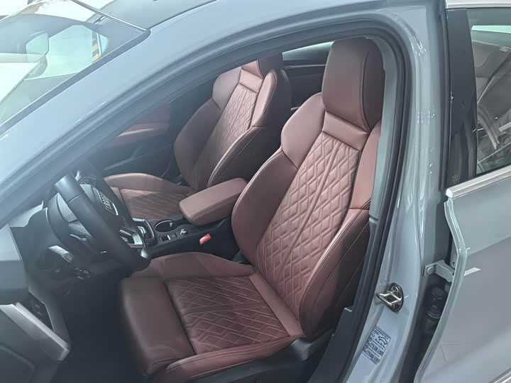 Фото 8 - Audi A3