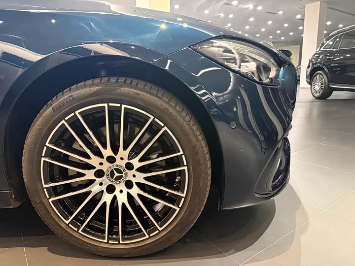 Фото 6 - Mercedes-Benz C-Class