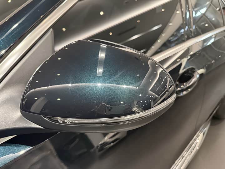 Фото 8 - Mercedes-Benz C-Class