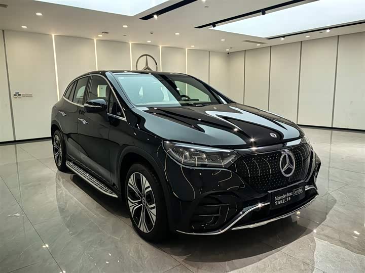 Фото 3 - Mercedes-Benz EQE SUV