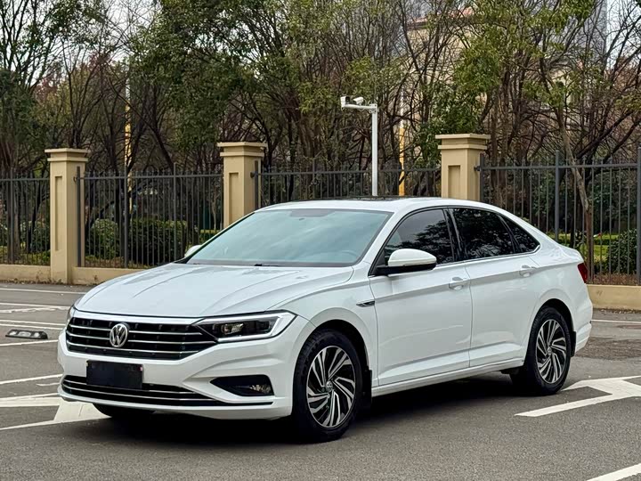 Фото 3 - Volkswagen Sagitar L