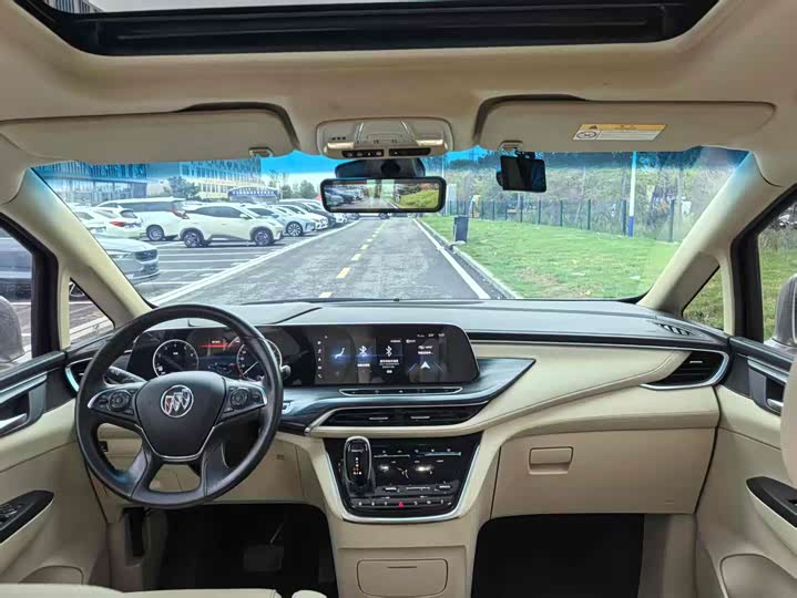 Фото 5 - Buick GL8 ES