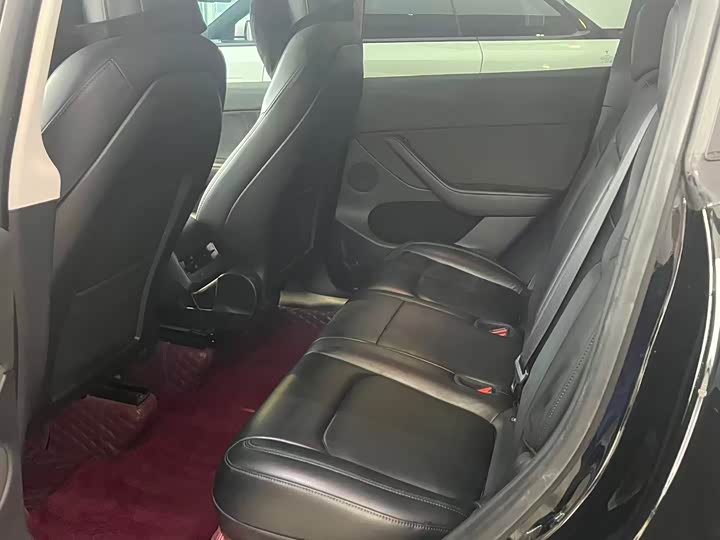 Фото 5 - Tesla Model Y