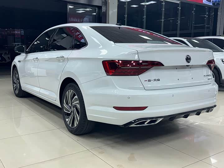 Фото 4 - Volkswagen Sagitar L