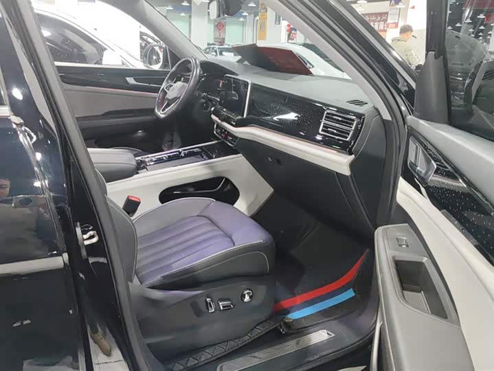 Фото 8 - Volkswagen Teramont Pro