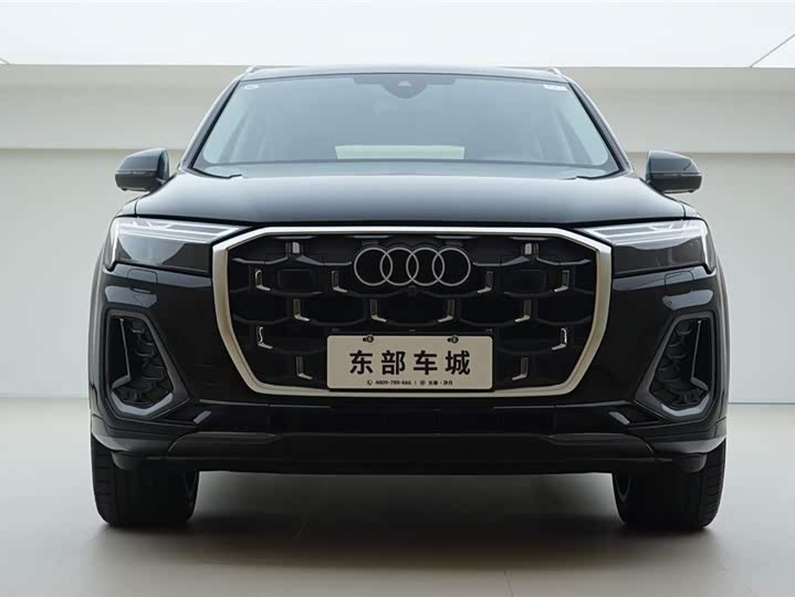 Фото 2 - Audi Q7