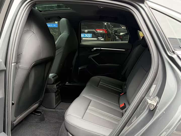 Фото 8 - Audi A3