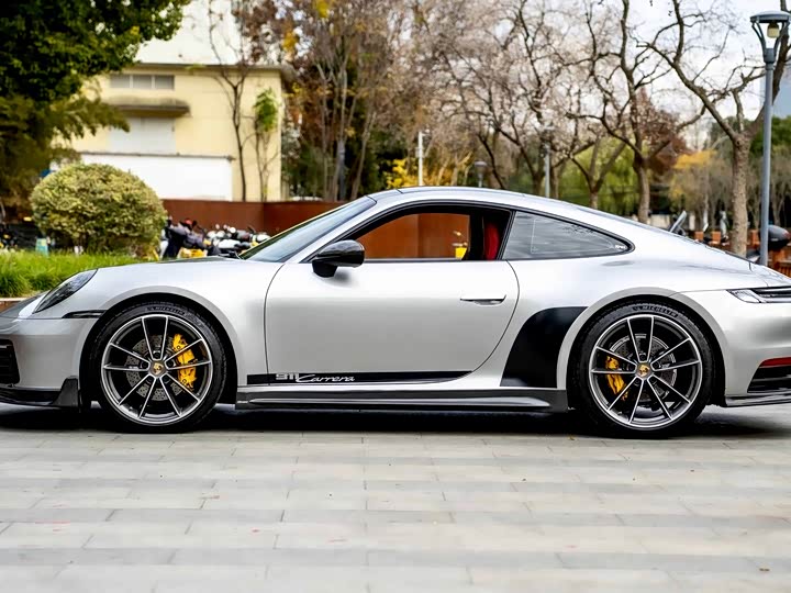 Фото 3 - Porsche 911