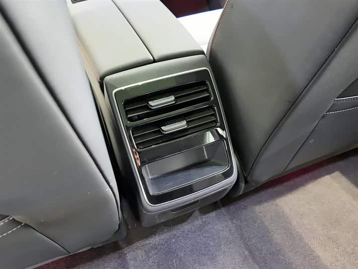 Фото 9 - Volkswagen ID.7 Vizzion