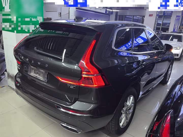 Фото 7 - Volvo XC60