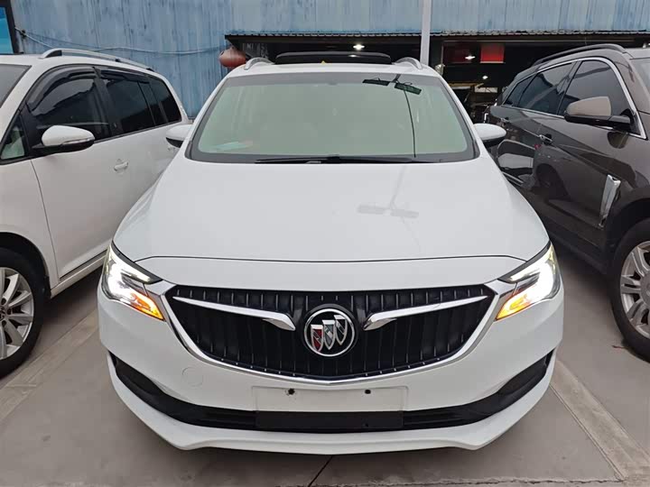 Фото 3 - Buick GL6