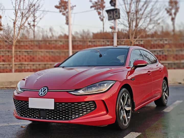 Фото 1 - Volkswagen Lamando L