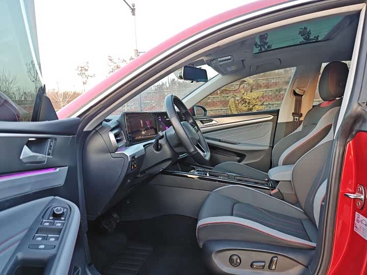 Фото 4 - Volkswagen Lamando L