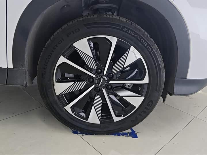 Фото 6 - BYD Song Plus Hybrid/EV