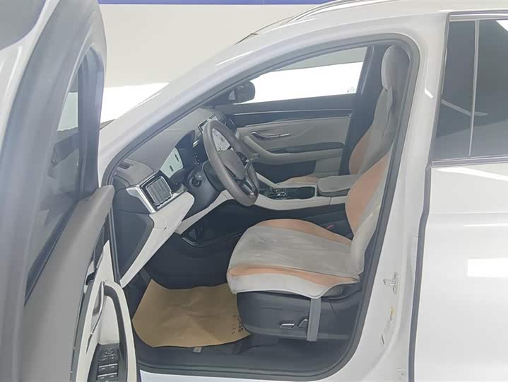 Фото 9 - BYD Song Plus Hybrid/EV