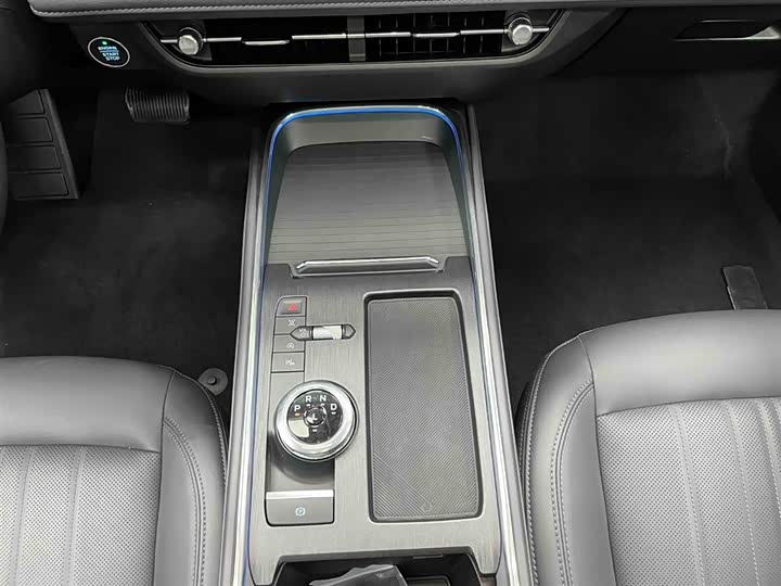 Фото 5 - Ford Mondeo