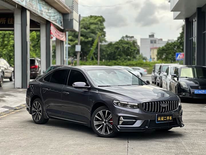 Фото 3 - Geely Preface