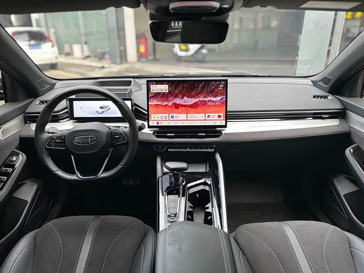 Фото 6 - Geely Preface