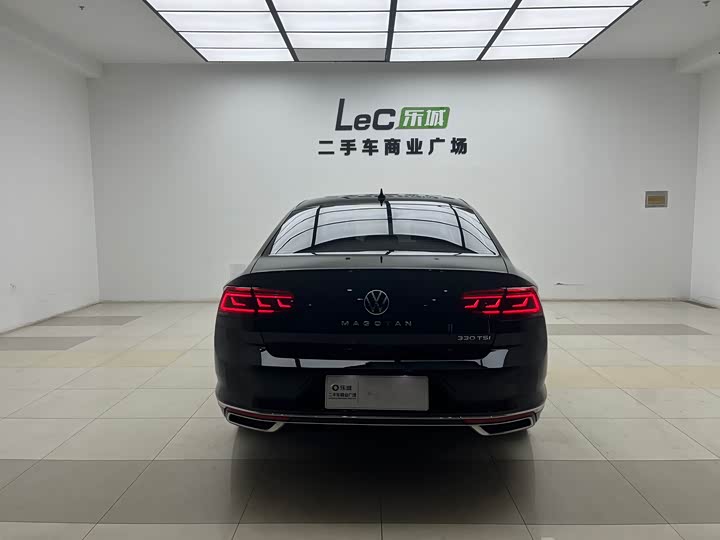 Фото 4 - Volkswagen Magotan