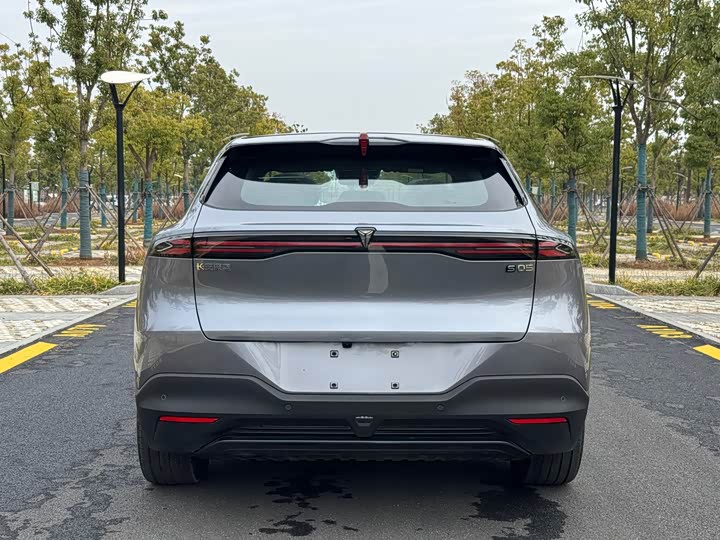 Фото 5 - Changan Deepal S05