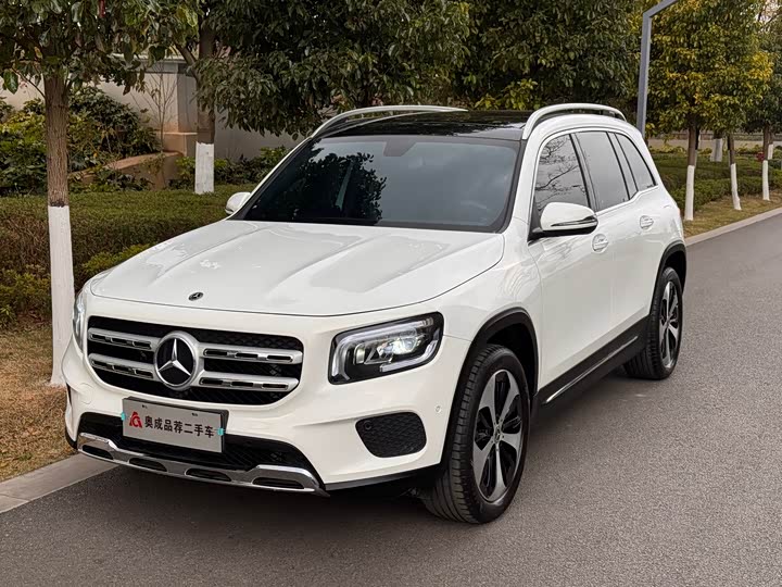 Фото 1 - Mercedes-Benz GLB-Class