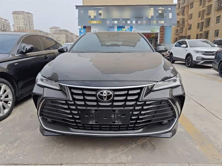 Фото 3 - Toyota Avalon