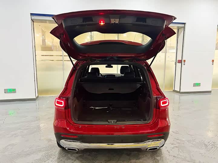 Фото 8 - Mercedes-Benz GLB-Class