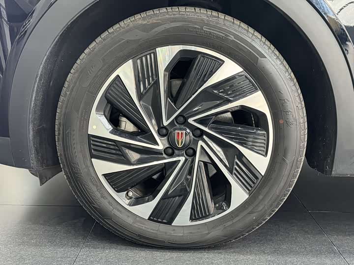 Фото 4 - Hongqi HS7