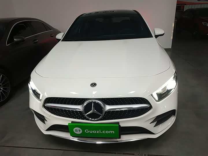 Фото 3 - Mercedes-Benz A-Class