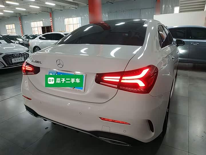 Фото 6 - Mercedes-Benz A-Class