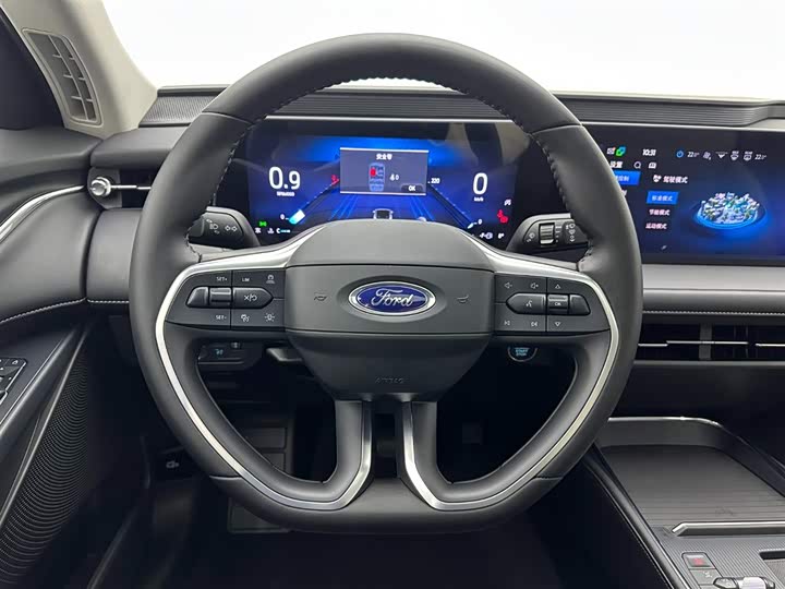 Фото 9 - Ford Mondeo