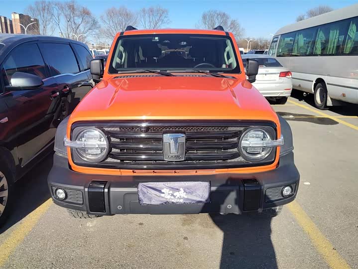 Фото 2 - Tank 300