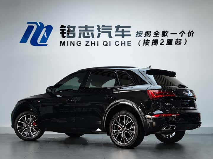 Фото 3 - Audi Q5L