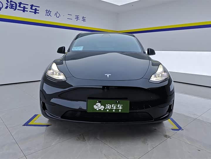 Фото 2 - Tesla Model Y