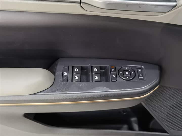 Фото 9 - Kia EV5