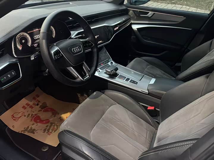 Фото 3 - Audi A6L