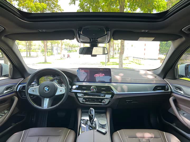 Фото 5 - BMW 5 Series