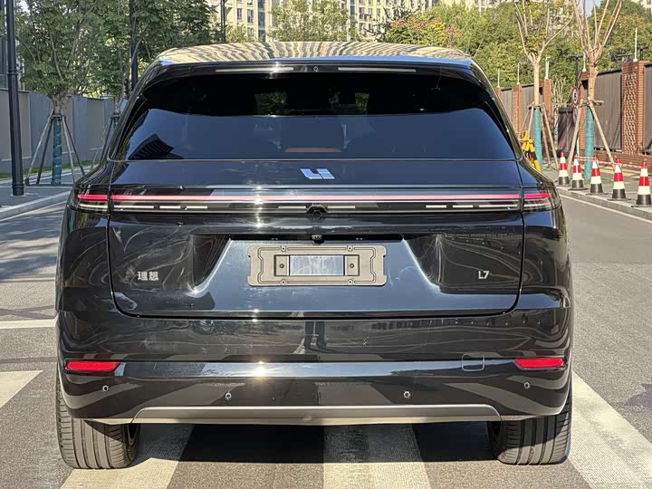 Фото 6 - LiXiang L7